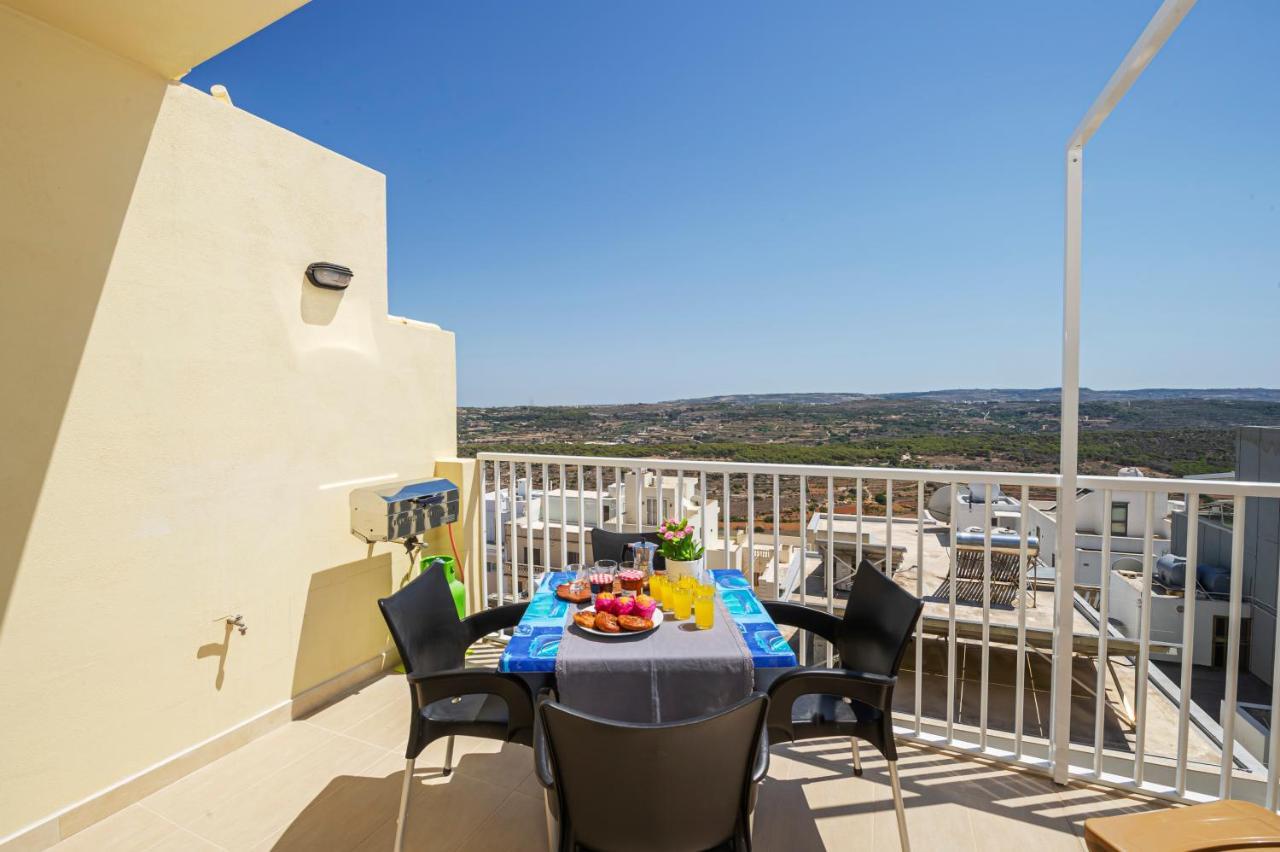 מליאהה Summer Breeze Apartment With Terrace With Panoramic Views - By Getawaysmalta מראה חיצוני תמונה