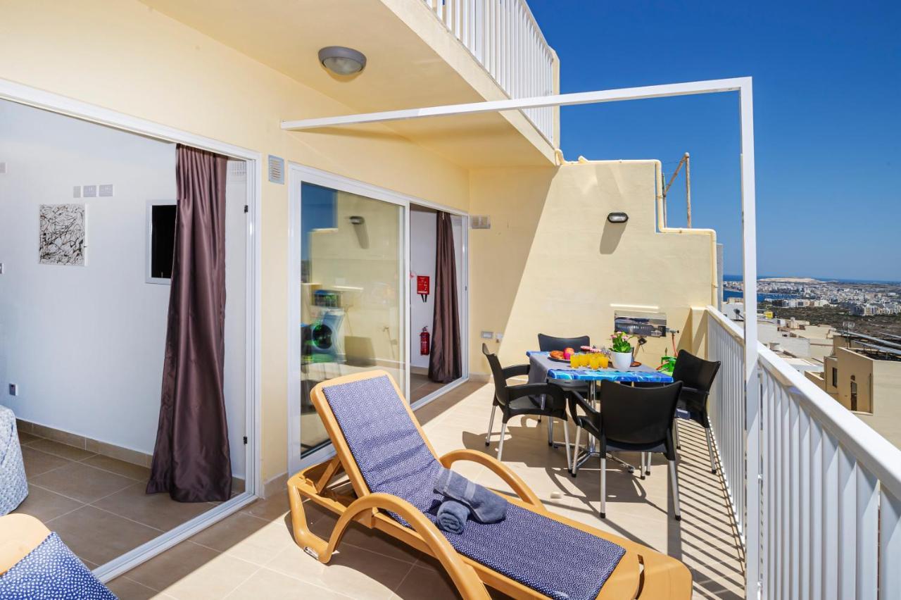 מליאהה Summer Breeze Apartment With Terrace With Panoramic Views - By Getawaysmalta מראה חיצוני תמונה